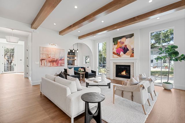 6903 La Vista Drive, Dallas, TX 75214