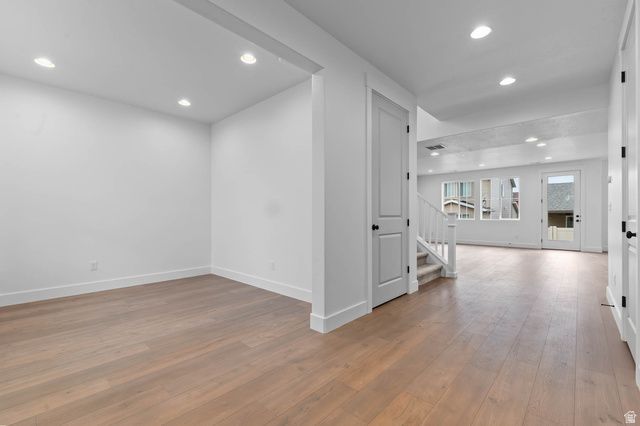 955 N PICCADILLY CT, North Salt Lake, UT 84054
