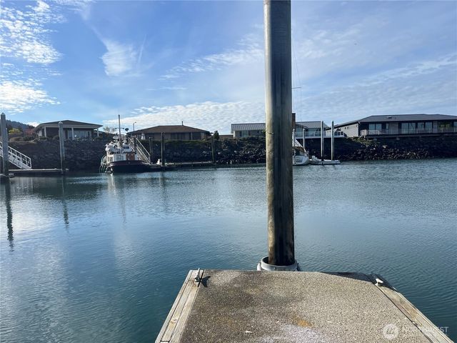 2005 Cove Place, Anacortes, WA 98221