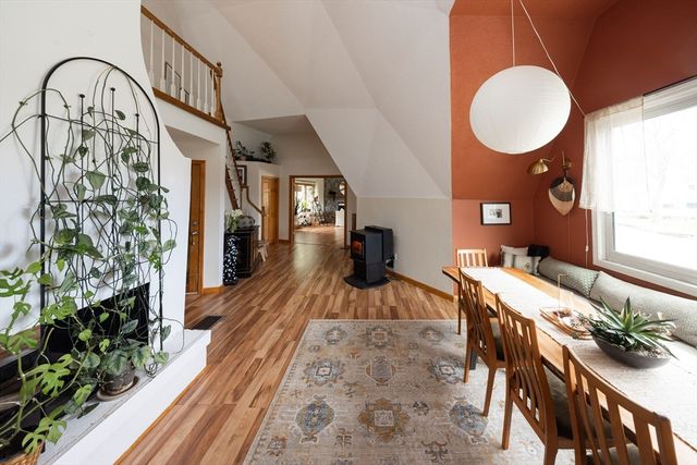15 Maple Rd, Oxford, MA 01540