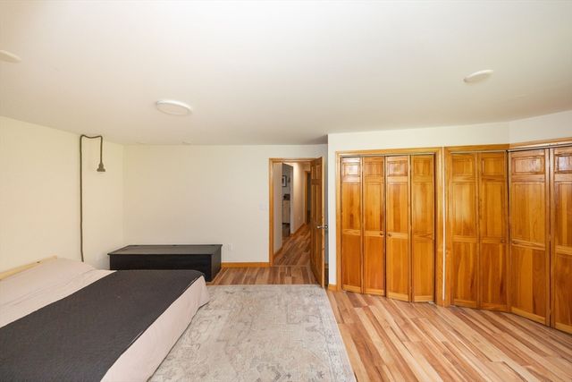 15 Maple Rd, Oxford, MA 01540