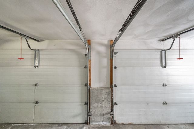 15 Maple Rd, Oxford, MA 01540