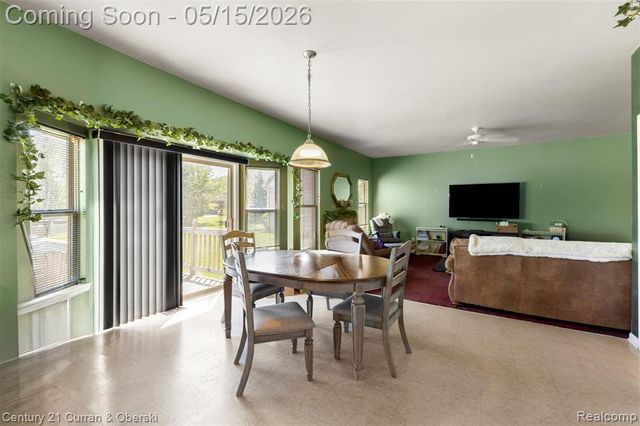 30537 Linden Court, Flat Rock, MI 48134