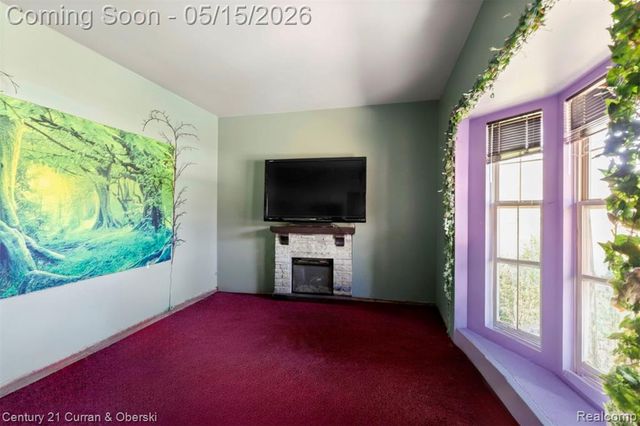 30537 Linden Court, Flat Rock, MI 48134