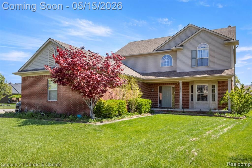 30537 Linden Court, Flat Rock, MI 48134