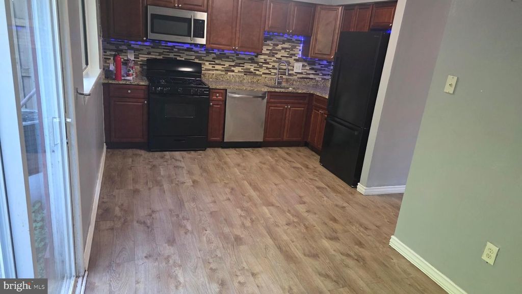 140 CHELSEA CIR, CLEMENTON, NJ 08021 — photo 3