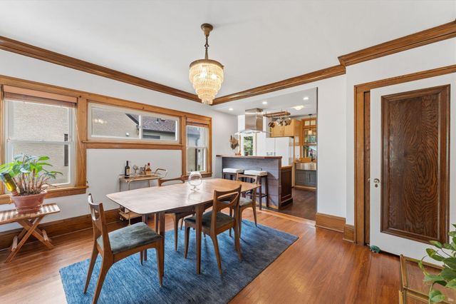 3032 E Minnehaha Parkway, Minneapolis, MN 55406
