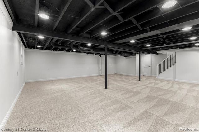 35158 Parkdale Street, Livonia, MI 48150