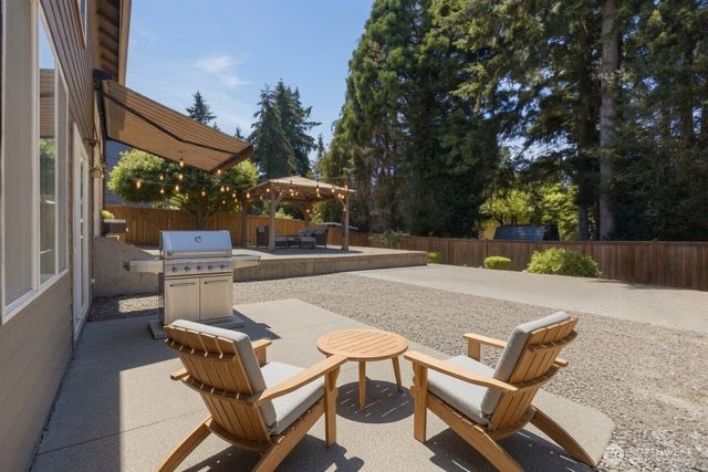 19413 5th Avenue S, Des Moines, WA 98148