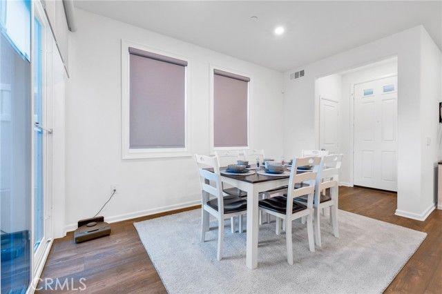 240 Tavern Creek Ln, Palmdale, CA 93551