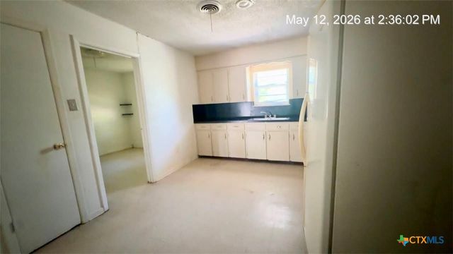 607 Curry Avenue, Copperas Cove, TX 76522