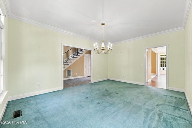 303 Creekview Drive, Hampstead, NC 28443