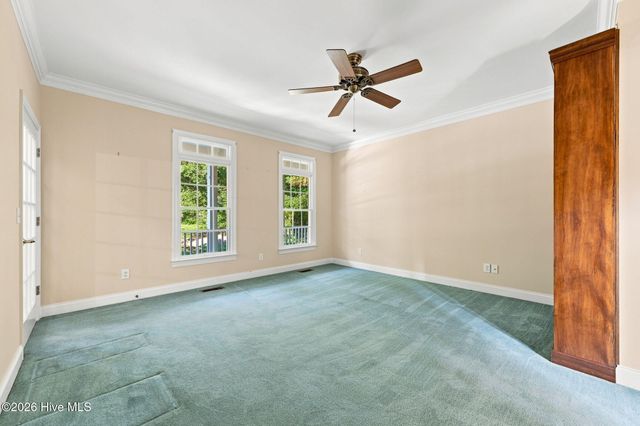 303 Creekview Drive, Hampstead, NC 28443