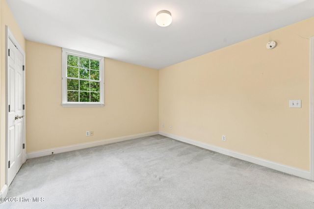 303 Creekview Drive, Hampstead, NC 28443