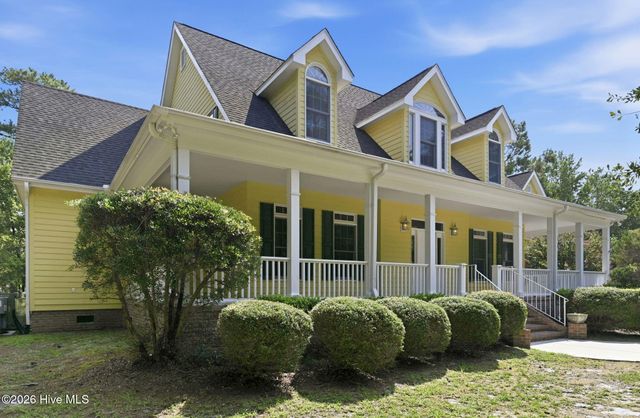 303 Creekview Drive, Hampstead, NC 28443