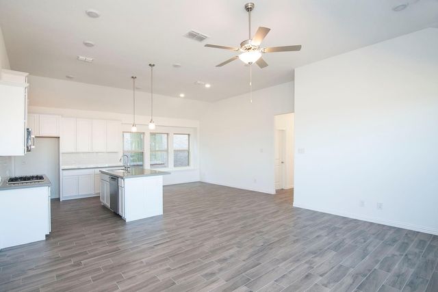 816 Trailside Lane, Argyle, TX 76226