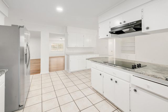 12504 Silver SPUR, Austin, TX 78727