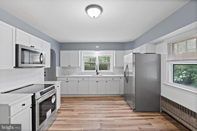237 ADAMS AVE, Pitman, NJ 08071