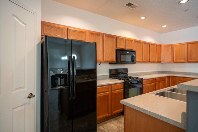 601 MENAUL Boulevard NE 2304, Albuquerque, NM 87107