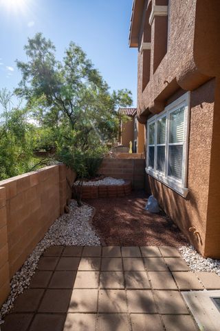 601 MENAUL Boulevard NE 2304, Albuquerque, NM 87107
