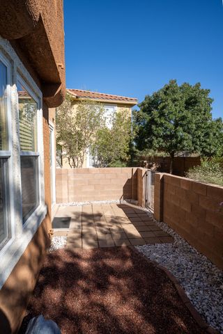 601 MENAUL Boulevard NE 2304, Albuquerque, NM 87107