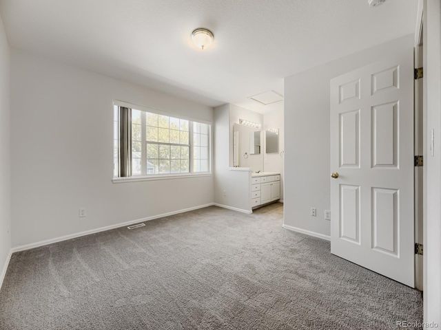 15678 E Quincy Ln, Aurora, CO 80015