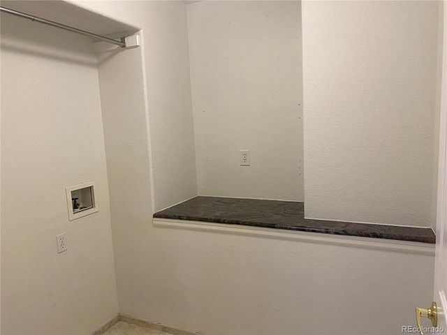 15678 E Quincy Ln, Aurora, CO 80015