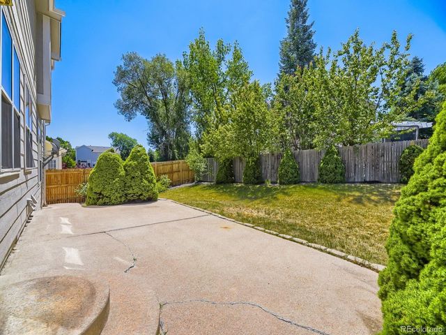 15678 E Quincy Ln, Aurora, CO 80015