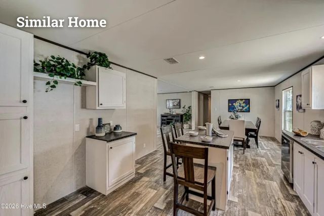 463 N Lee Avenue, Beulaville, NC 28518