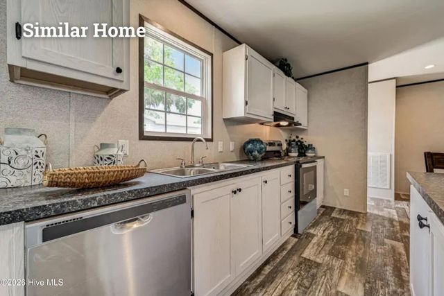 463 N Lee Avenue, Beulaville, NC 28518