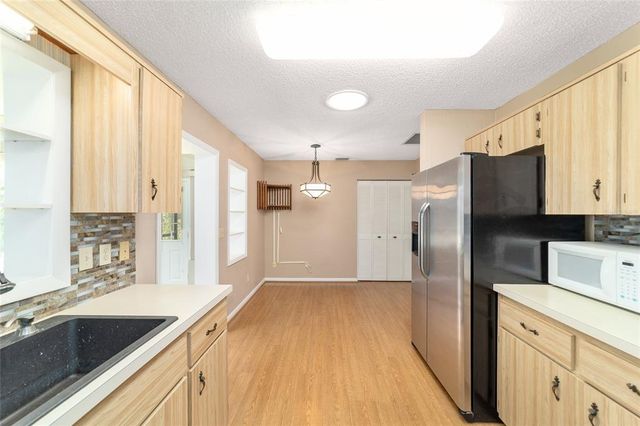 8530 SW 90TH STREET C, Ocala, FL 34481