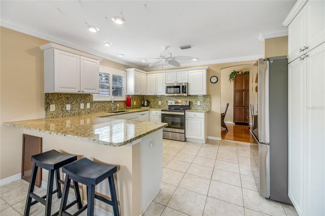 1958 SOMERSET AVENUE, The Villages, FL 32162