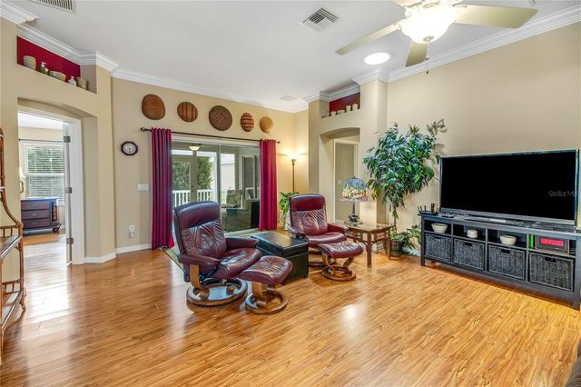 1958 SOMERSET AVENUE, The Villages, FL 32162