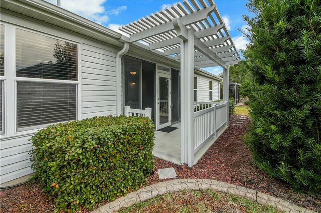 1958 SOMERSET AVENUE, The Villages, FL 32162