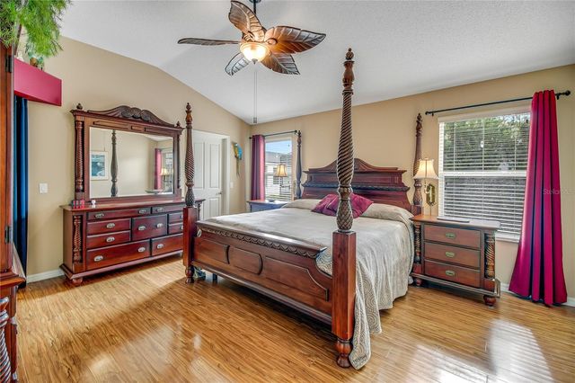 1958 SOMERSET AVENUE, The Villages, FL 32162