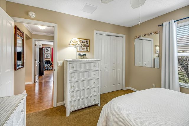 1958 SOMERSET AVENUE, The Villages, FL 32162