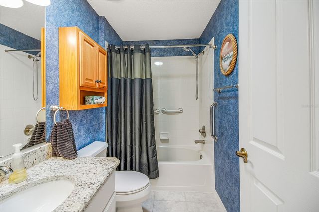 1958 SOMERSET AVENUE, The Villages, FL 32162