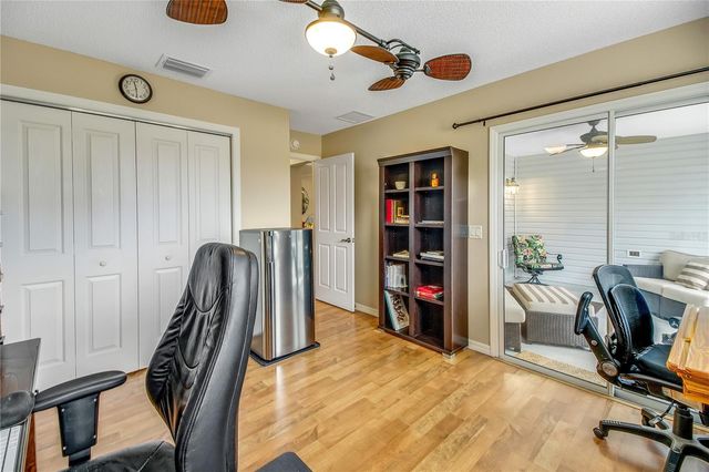 1958 SOMERSET AVENUE, The Villages, FL 32162