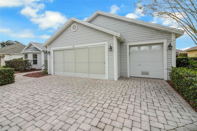 1958 SOMERSET AVENUE, The Villages, FL 32162