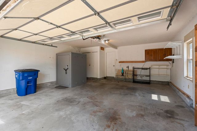 1934 Birnamwood Drive, Miami, OK 74354