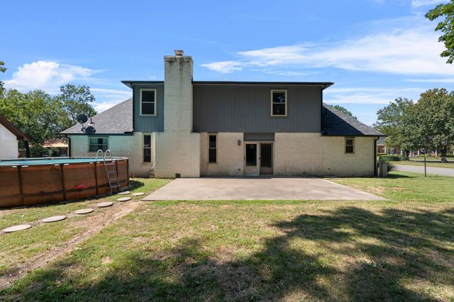 1934 Birnamwood Drive, Miami, OK 74354