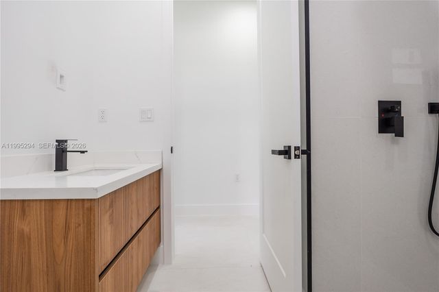 2834 NW 17TH PL, Cape Coral, FL 33993