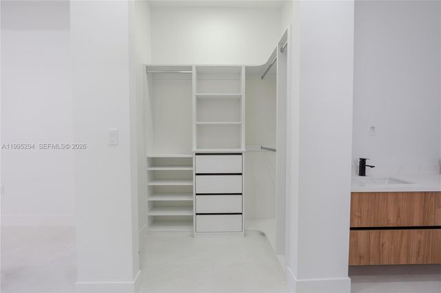 2834 NW 17TH PL, Cape Coral, FL 33993