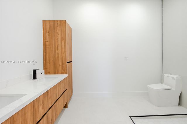 2834 NW 17TH PL, Cape Coral, FL 33993