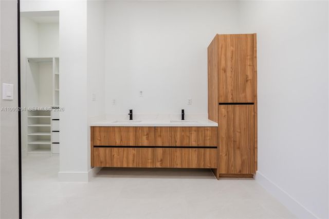 2834 NW 17TH PL, Cape Coral, FL 33993