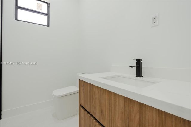 2834 NW 17TH PL, Cape Coral, FL 33993