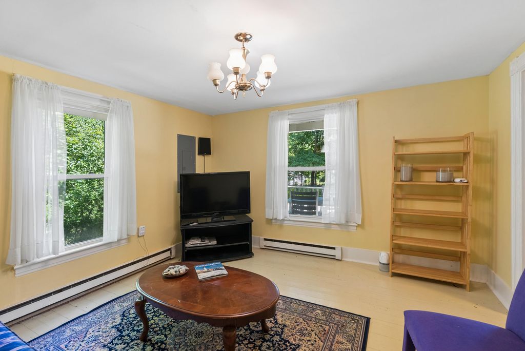 21 Beach Avenue, Long Island, ME 04050 — photo 5