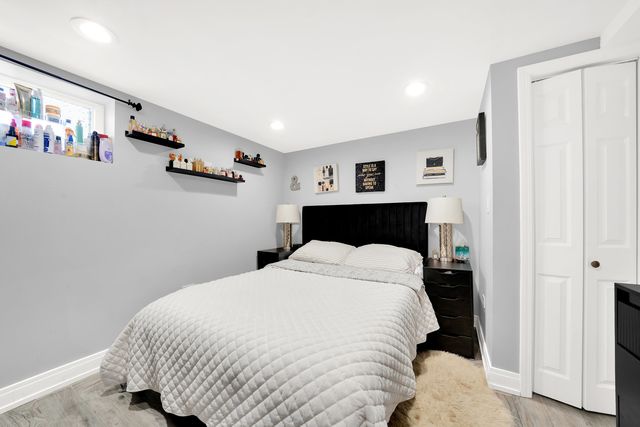 3700 W 81st Place, Chicago, IL 60652