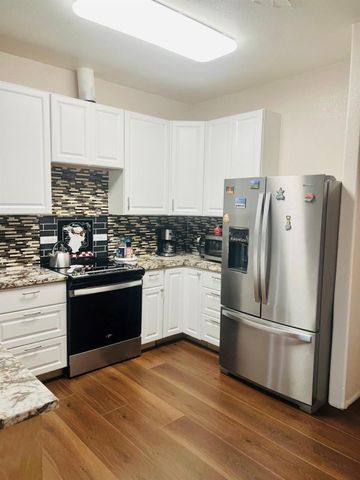 54 Road 5203, Cleveland, TX 77327