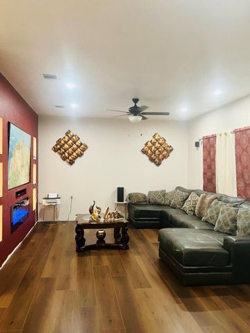 54 Road 5203, Cleveland, TX 77327